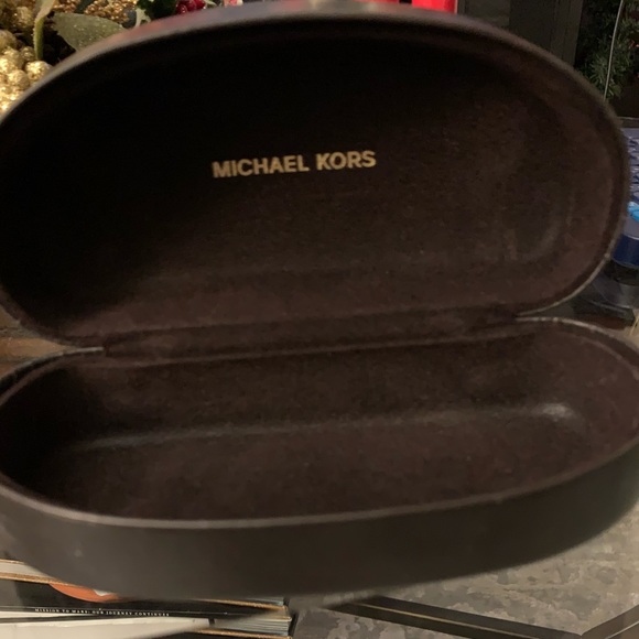 Michael Kors Accessories - MICHAEL KORS Sunglass Case Michael Kors Accessories - MICHAEL KORS Sunglass Case